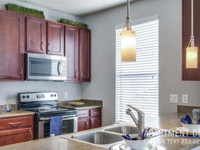 2 BR, 2 BA Apartment 21 Pine Needle PlÂ, The Woodlands, TX 77382