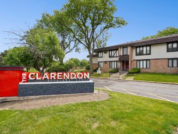 2 BR, 2 BA Apartment 21 58th Street Unit A 04, Clarendon Hills, IL 60514