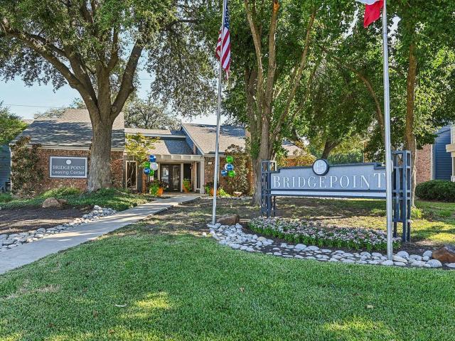 2 BR, 2 BA Apartment 2200 Brown Street Unit 601, Waxahachie, TX 75165