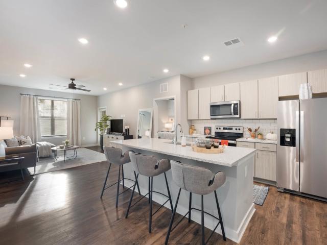 2 BR, 2 BA Apartment 2201 NW Federal Hwy Unit 1304, Stuart, FL 34994