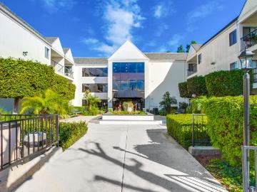 2 BR, 2 BA Apartment 2201 S Pacific Ave Unit 219, Santa Ana, CA 92704