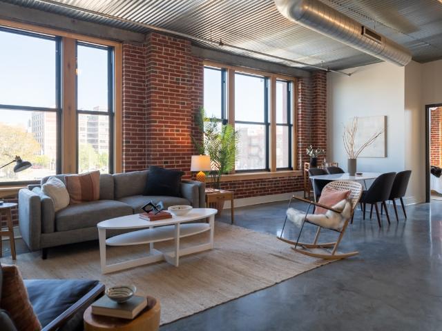 2 BR, 2 BA Apartment 2207 Washington Avenue Unit 1 303, Saint Louis, MO 63103