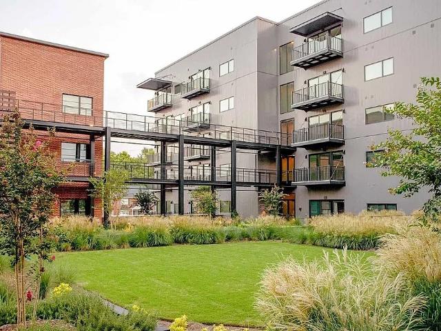 2 BR, 2 BA Apartment 220 Williams Street Unit Entire Unit Priced By Bed, Athens, GA 30605