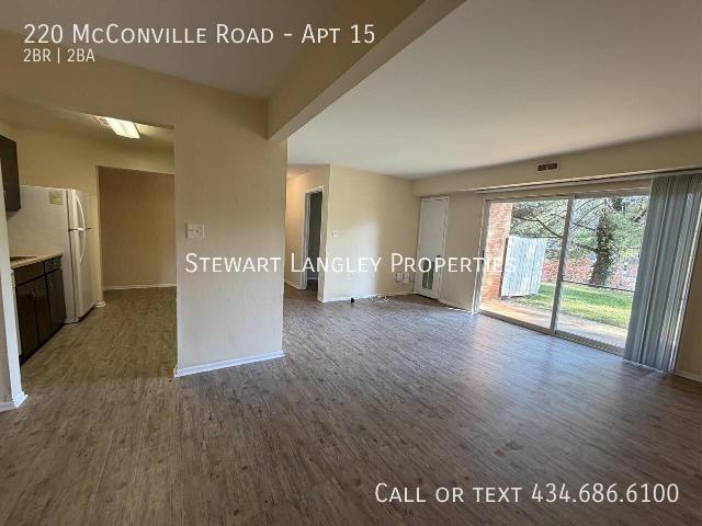 2 BR, 2 BA Apartment 220 McConville Road, Lynchburg, VA 24502