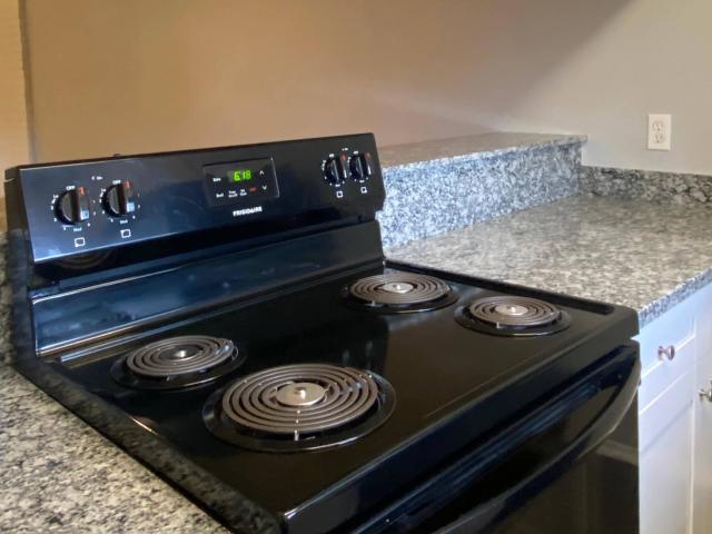 2 BR, 2 BA Apartment 2210 Westview Blvd Unit H 139, Conroe, TX 77304