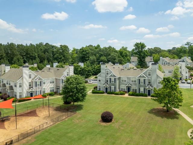 2 BR, 2 BA Apartment 221 Fairforest Way Unit 02104, Greenville, SC 29607
