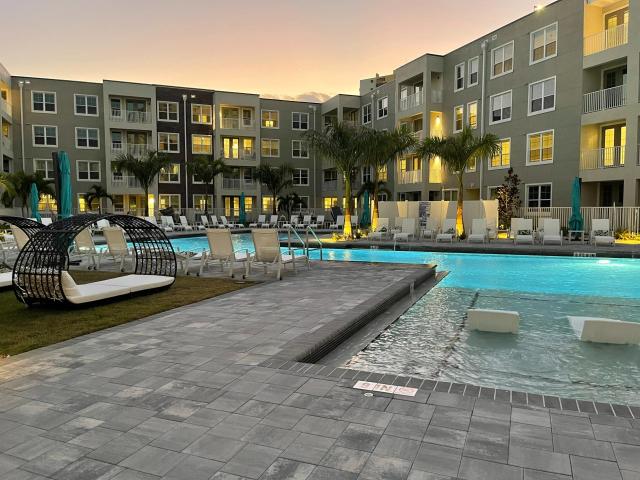 2 BR, 2 BA Apartment 2220 W First St Unit 216, Fort Myers, FL 33901