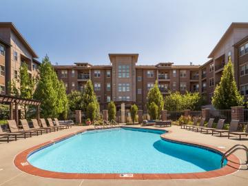 2 BR, 2 BA Apartment 2225 S 64th Plz Unit 06316, Omaha, NE 68106