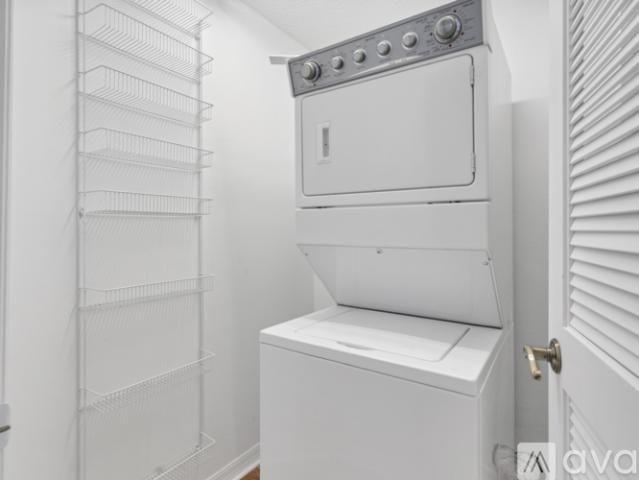 2 BR, 2 BA Apartment 22291 Westchester Blvd, Unit 304, Port Charlotte, FL 33952