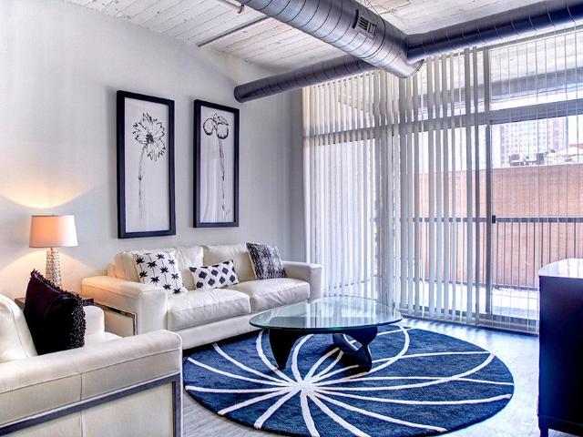 2 BR, 2 BA Apartment 222 East Saratoga Street Unit 910, Baltimore, MD 21202