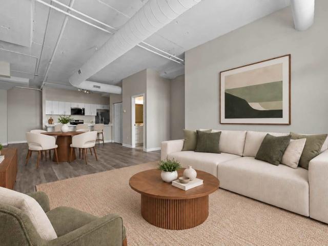 2 BR, 2 BA Apartment 222 East Saratoga Street Unit 910, Baltimore, MD 21202