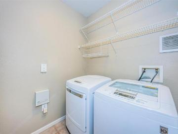 2 BR, 2 BA Apartment 2254 Chianti Place, Palm Harbor, FL 34683