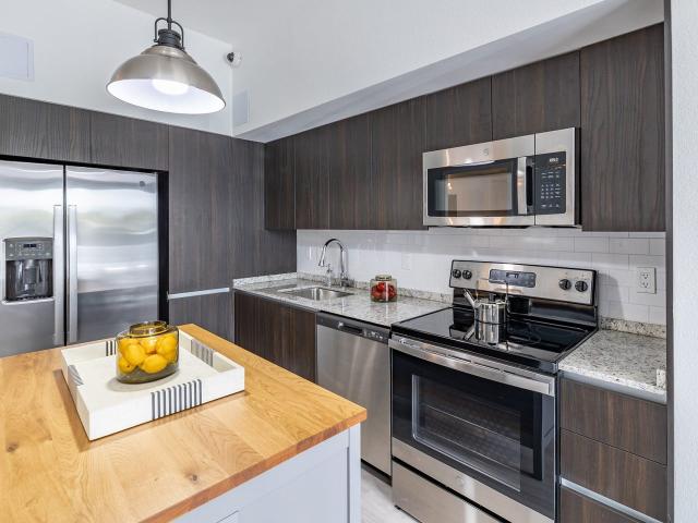 2 BR, 2 BA Apartment 22555 SW 107th Avenue Unit H 306, Miami, FL 33170