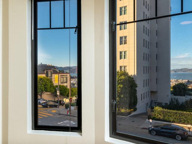 2 BR, 2 BA Apartment 2275 Broadway Unit 207, San Francisco, CA 94115