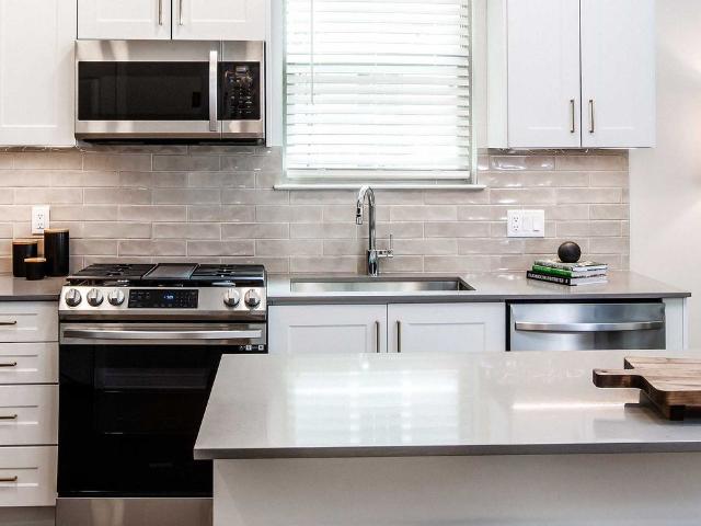 2 BR, 2 BA Apartment 22 Robeson Street Unit 022 258, Somerville, NJ 08876