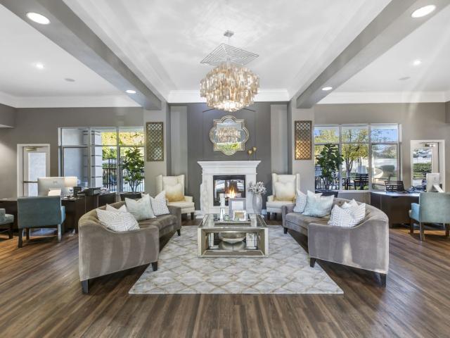 2 BR, 2 BA Apartment 2300 Iron Point Rd Unit 2300 2824, Folsom, CA 95630