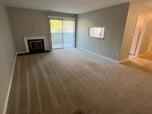 2 BR, 2 BA Apartment 2308 Wood Gate Lane, Unit 2308, Salem, VA 24153