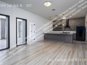 2 BR, 2 BA Apartment 2309 1st Ave N, Birmingham, AL 35203