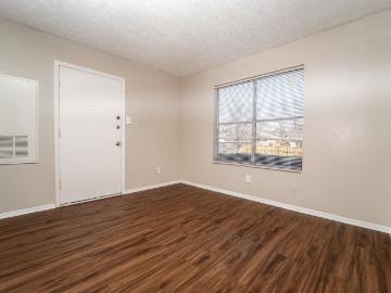 2 BR, 2 BA Apartment 2359 Highland Road Unit 235, Dallas, TX 75228
