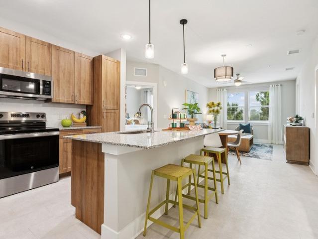 2 BR, 2 BA Apartment 2361 Commerce Park Drive Northeast Unit 2403, Palm Bay, FL 32905