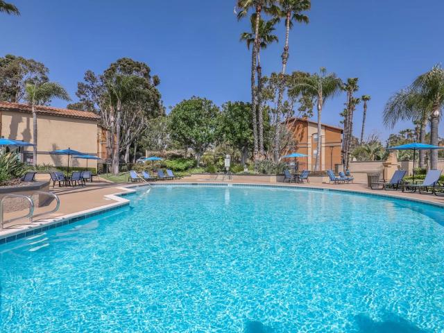 2 BR, 2 BA Apartment 2365 S. Promenade Ave Unit 4 211, Corona, CA 92879