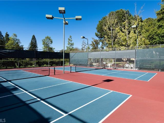 2 BR, 2 BA Apartment 23821 Villena, Mission Viejo, CA 92692