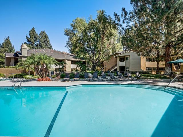 2 BR, 2 BA Apartment 23855 Arroyo Park Drive Unit 1109, Valencia, CA 91355