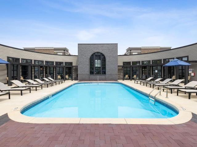 2 BR, 2 BA Apartment 2390 Harper Isabelle, Unit 209, Columbus, OH 43235