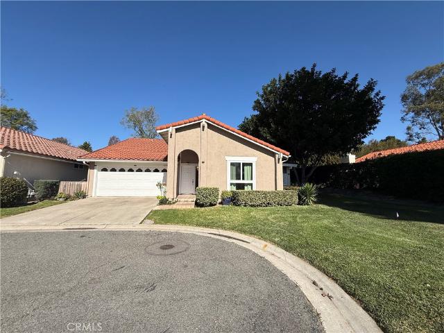 2 BR, 2 BA Apartment 23978 Calle Alonso, Mission Viejo, CA 92692