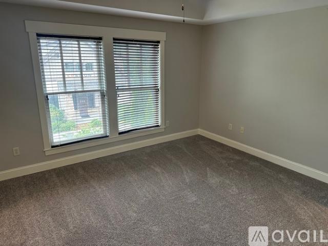2 BR, 2 BA Apartment 2 Monticello Village Drive, Unit 204, Weaverville, NC 28787