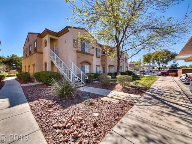 2 BR, 2 BA Apartment 3400 Cabana Dr, Las Vegas, NV 89122
