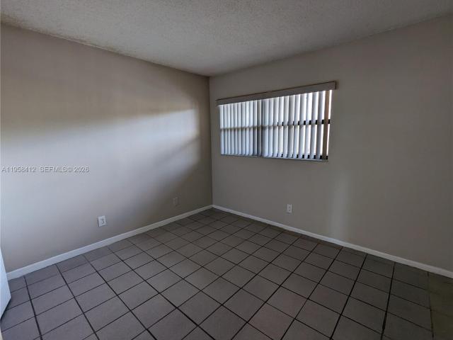 2 BR, 2 BA Apartment 3400 Foxcroft Road, Miramar, FL 33025