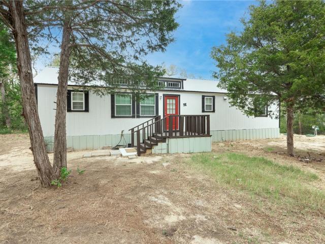 2 BR, 2 BA Apartment 341 Little Berry Drive, Somerville, TX 77879