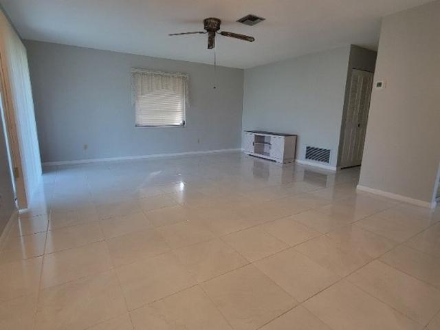 2 BR, 2 BA Apartment 347 Richland Road, Lehigh Acres, FL 33936