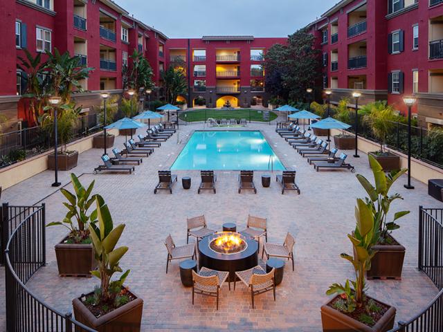 2 BR, 2 BA Apartment 3455 Kearny Villa Road Unit 346, San Diego, CA 92123