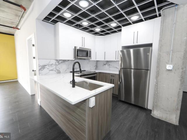 2 BR, 2 BA Apartment 3460 J St, Philadelphia, PA 19134