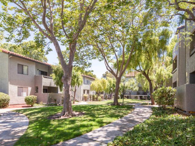 2 BR, 2 BA Apartment 34655 Skylark Drive Unit 320, Union City, CA 94587
