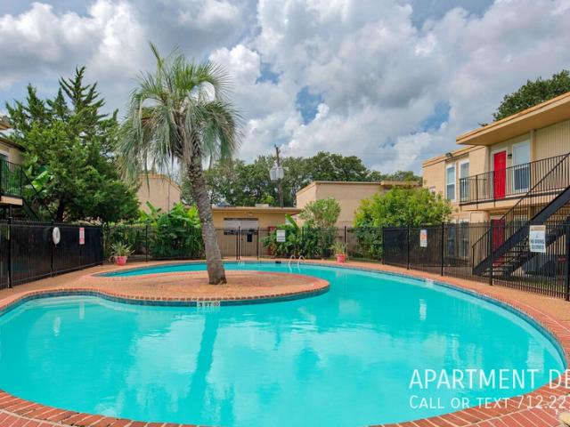 2 BR, 2 BA Apartment 3505 Evergreen DrÂ, Houston, TX 77087