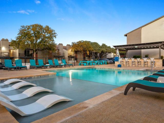 2 BR, 2 BA Apartment 3505 S Lamar Blvd Unit 1036, Austin, TX 78704