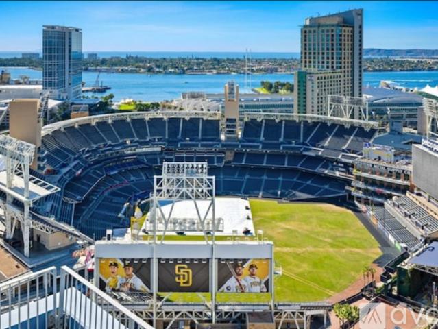 2 BR, 2 BA Apartment 350 Eleventh Ave, Unit 216, San Diego, CA 92101