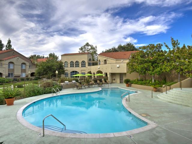 2 BR, 2 BA Apartment 351 Hodencamp Road Unit 279 028, Thousand Oaks, CA 91360