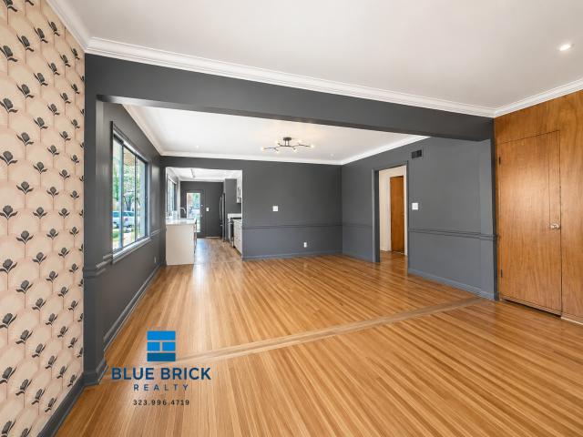 2 BR, 2 BA Apartment 3520 W 5th St, Los Angeles, CA 90020