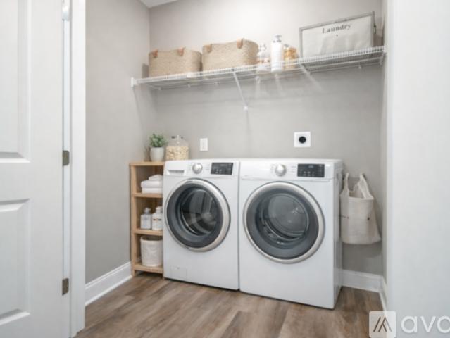 2 BR, 2 BA Apartment 3551 Maggie Lynn Way, Unit 18, Knoxville, TN 37921