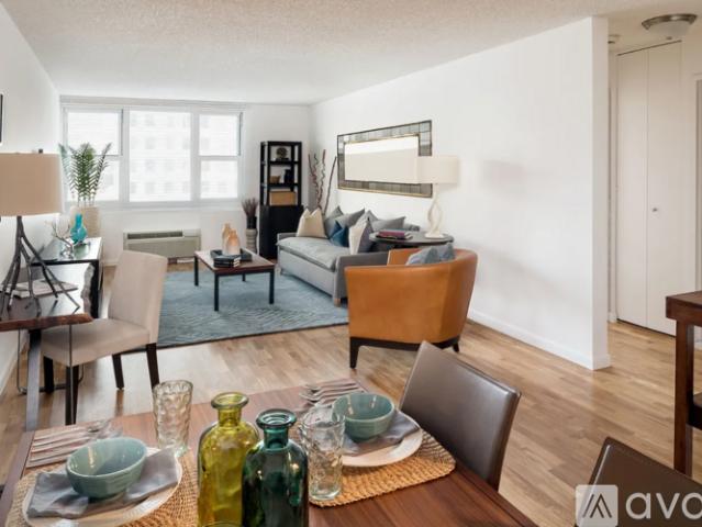 2 BR, 2 BA Apartment 355 S End Ave, Unit 33B, New York, NY 10280