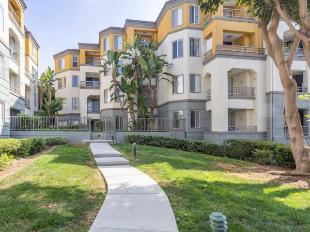 2 BR, 2 BA Apartment 35 Via Lucca Unit A328, Irvine, CA 92612