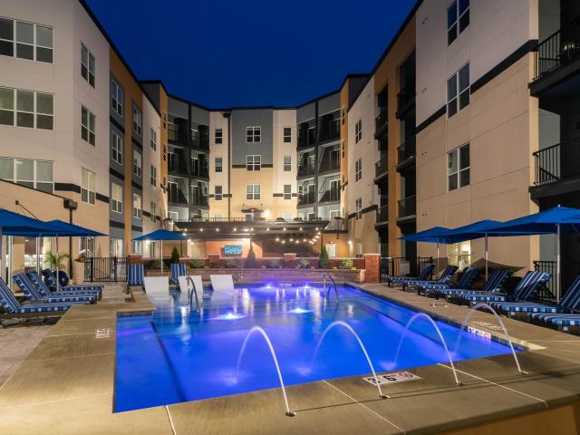 2 BR, 2 BA Apartment 3600 Park East Drive Unit 325, Beachwood, OH 44122