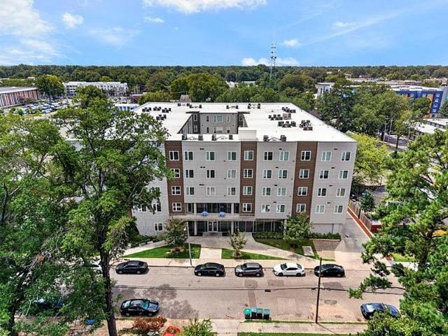 2 BR, 2 BA Apartment 3601 Midland Avenue Unit Private Priced By Bed, Memphis, TN 38111