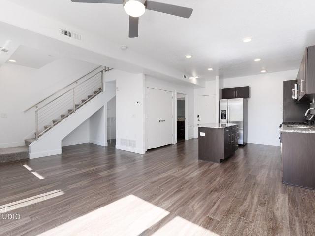 2 BR, 2 BA Apartment 360 South 400 West Unit 534, Salt Lake City, UT 84101