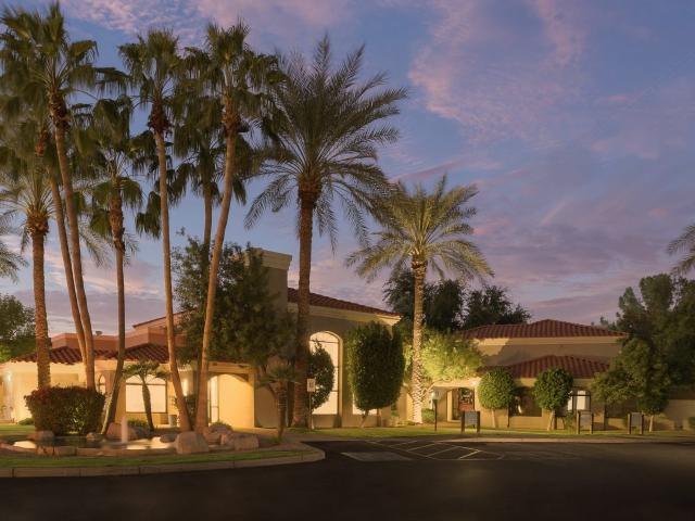 2 BR, 2 BA Apartment 3636 East Inverness Avenue Unit 1018, Mesa, AZ 85206