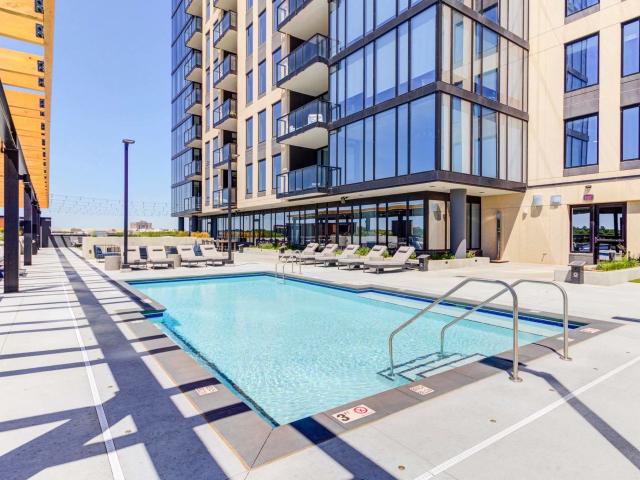 2 BR, 2 BA Apartment 3650 Hazelton Road Unit 1410, Minneapolis, MN 55435